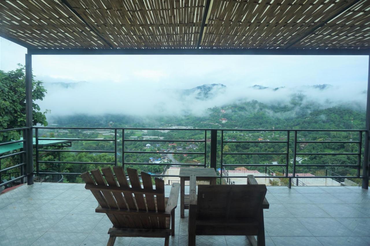 Bann Suan Maya Mae Rim Extérieur photo