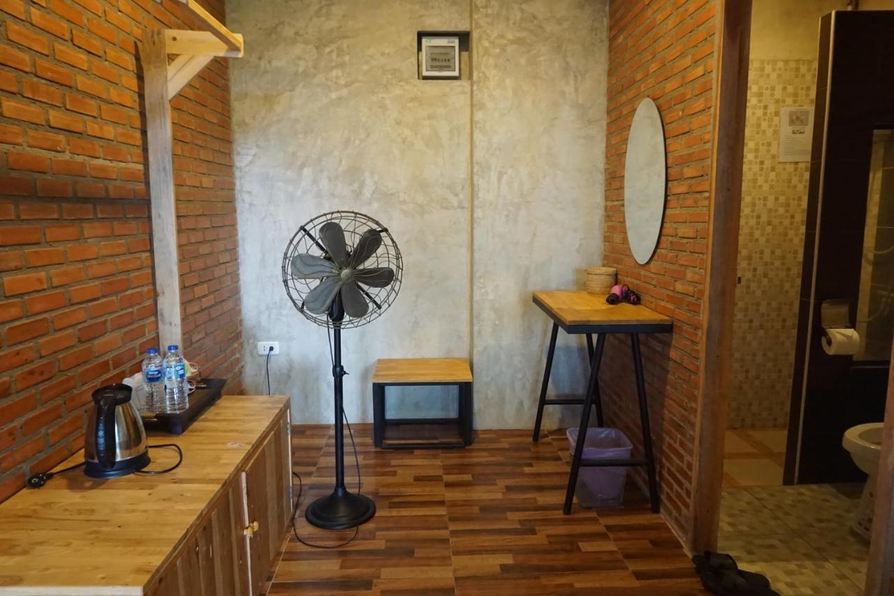 Bann Suan Maya Mae Rim Extérieur photo